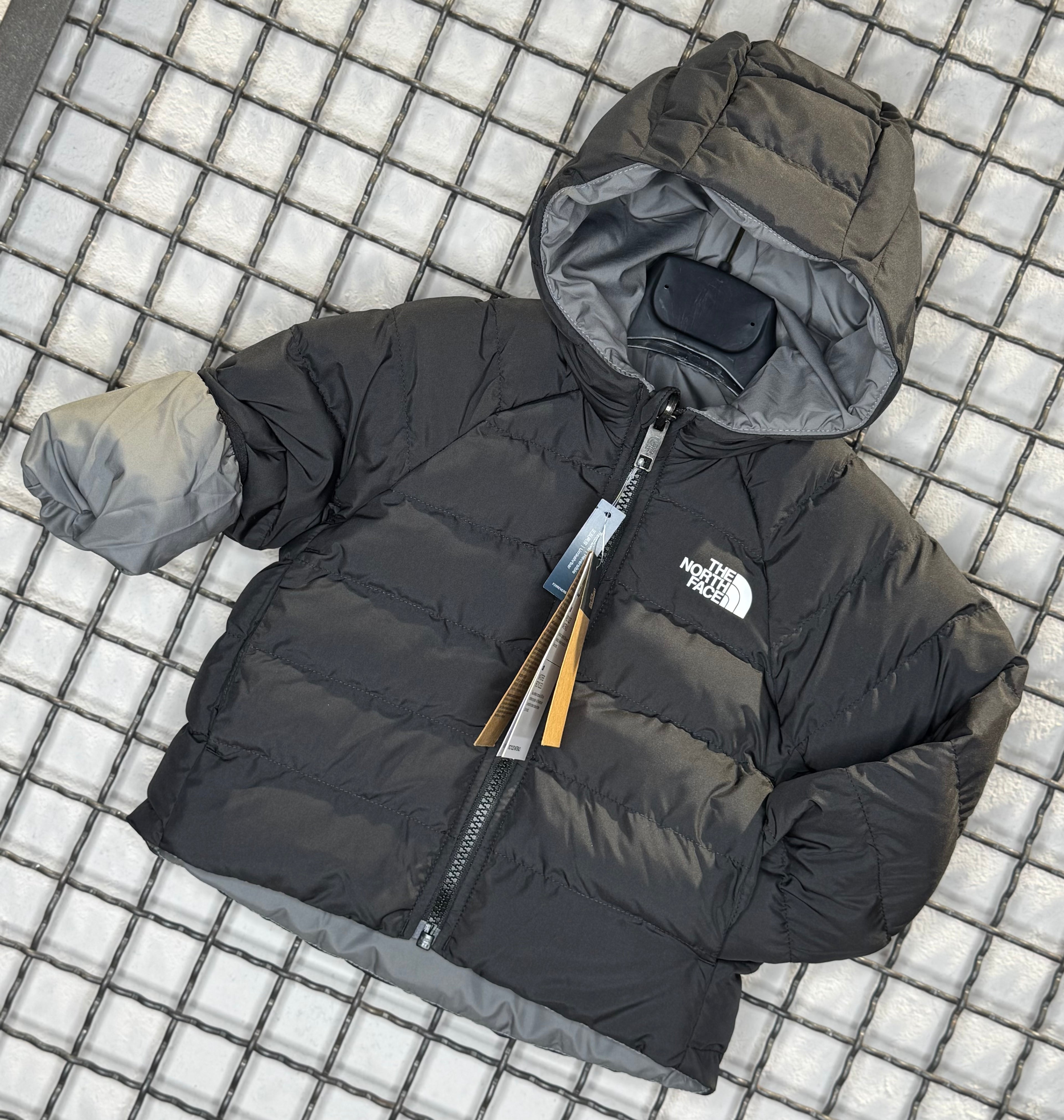 Perrito the north face baby