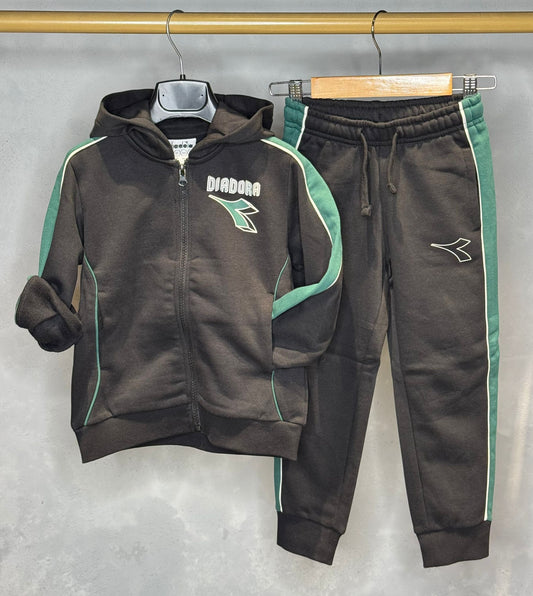 Tuta Diadora bimbo con zip e cappuccio